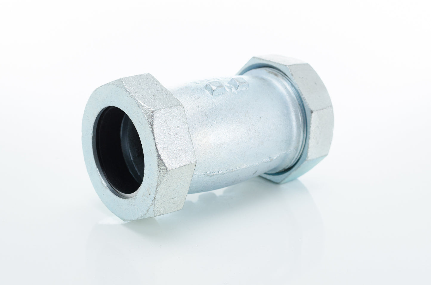 Fisher 2911 1-1/4" ips galv comp cplg/long